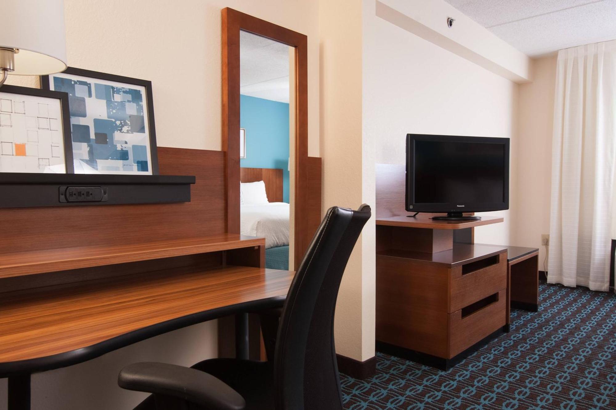 Fairfield Inn And Suites Atlanta Airport South/Sullivan Road College Park Exterior foto